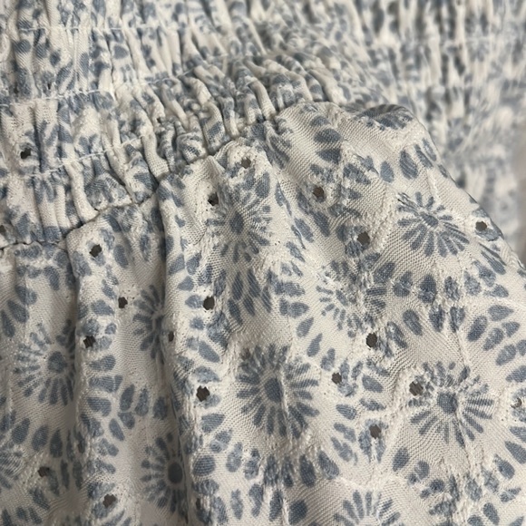 Wallflower top - Picture 3 of 5